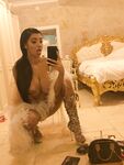 Chloe Khan Nude