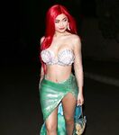 Kylie Jenner - Sexy [10/31/2019]