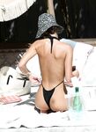 Emily Ratajkowski - Hot Bikini