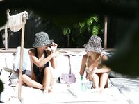 Emily Ratajkowski - Hot Bikini