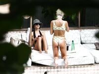 Emily Ratajkowski - Hot Bikini