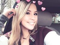 Constance B - Nude & Sexy Leaked