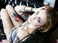 Sash Suicide 3 albums:Hangover(w. Mantis)/Haunted/Lovely Loser