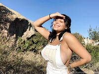 Emily Cheree updated OF