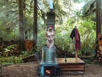 Sara Underwood   Nature