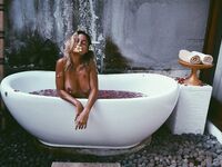 Julia Rose - Nude & Sexy