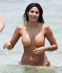 Pia Miller - Sexy Bikini [12/27/2019]