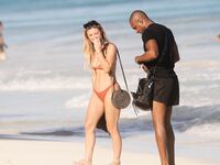 Stefanie Knight - Sexy Bikini