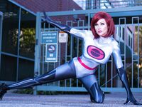 Anggie Griffin   Elastic Girl