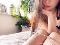 Belle Delphine Barbed Wire Set