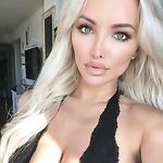 Lindsey Pelas leaked