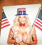 Lindsey Pelas leaked