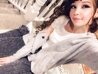 BELLE DELIPHINE SHOW BOOBS AGAIN x2