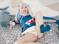 DonnaLoli - Gawr Gura Cosplay