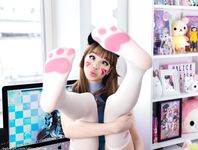 alice delish cosplay gun