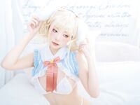 Nekokoyoshi Alice In the Wonderland Cosplay