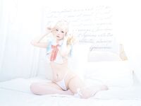 Nekokoyoshi Alice In the Wonderland Cosplay