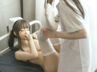 Chunmomo-Nurse Cosplay