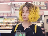 Sexy Indie Musician Tessa Violet