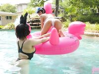 SwimSuitSuccubus Realise 2