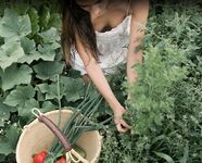 Isabel Paige - Youtube