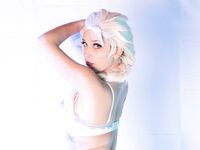 LovelySpaceKitten - Elsa