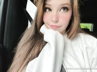 Belle Delphine - Resturant