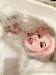 Belle Delphine - Bathtub