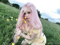 Belle Delphine - Grassfields
