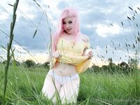 Belle Delphine - Grassfields