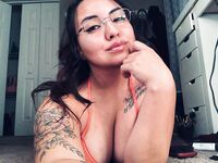 Damnshegotaonlyfans / Karlea_sells pics