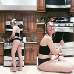 Hot indie musician and Youtuber Cami Petyn