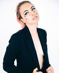 Hot indie musician and Youtuber Cami Petyn
