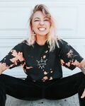 Hot indie musician and Youtuber Cami Petyn