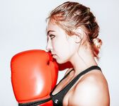 Hot indie musician and Youtuber Cami Petyn