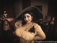 bishoujomom - lady dimitrescu