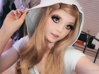 strawbeariemilkk hoodie