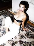 Emily Ratajkowski Nude Lingerie Photoshoot Leaked