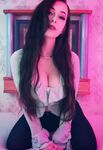 19 YEAR OLD TWITCH BABE KDRKITTEN