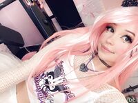 Belle Delphine Sk8er Girl
