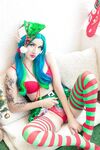 Fay Suicide Christmas - Photo