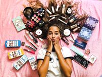 Instagram Model Ariann Music