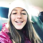 Instagram Model Ariann Music