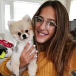 Instagram Model Ariann Music