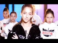 Instagram Model Ariann Music