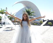 Instagram Model Ariann Music