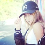 Instagram Model Ariann Music