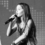 Instagram Model Ariann Music