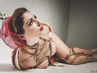 Carlotta Champagne