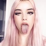 Lauren and Julia Burch